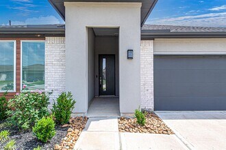 22511 Petrizzi Ln in Katy, TX - Building Photo - Building Photo
