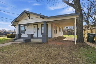 1329 S 11th St, Unit A in Abilene, TX - Building Photo - Building Photo