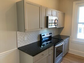 718 Cattell St in Easton, PA - Building Photo - Building Photo