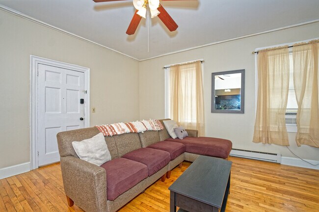 112 Green St, Unit SI ID1501081P in Albany, NY - Foto de edificio - Building Photo