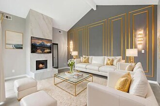 3467 Overcross Dr in Houston, TX - Building Photo - Building Photo