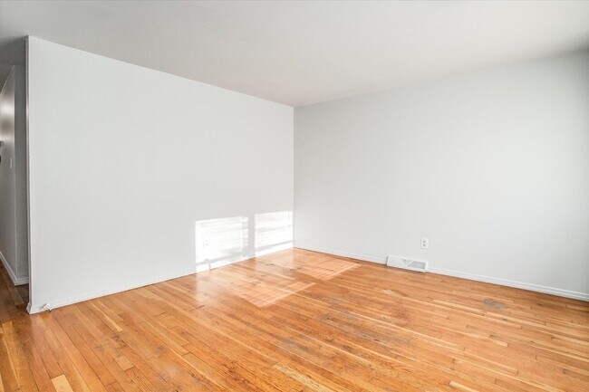 property at 4504-4506 N Jackson Ave