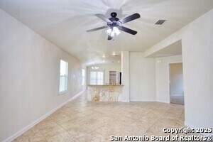 934 Pumpkin Rdg in New Braunfels, TX - Building Photo - Building Photo