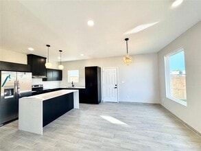 27 Selena St in Mission, TX - Building Photo - Building Photo