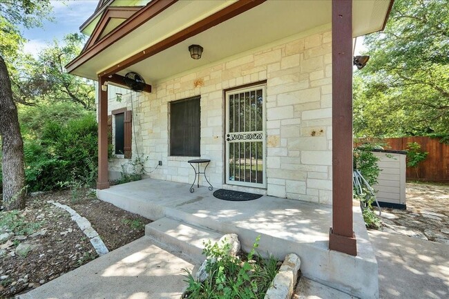 property at 15102 Bowling Ln