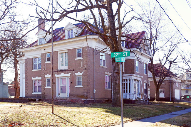 1080 22nd St in Des Moines, IA - Building Photo - Building Photo