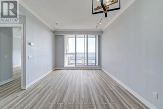 1 Belvedere Ct in Brampton, ON - Building Photo - Building Photo