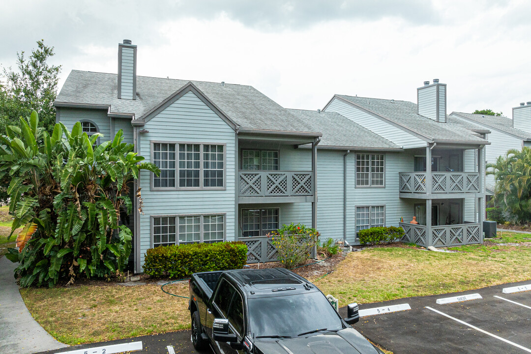 Heatherwood Condos in Boca Raton, FL - Building Photo