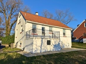 2909 Duncan Ln in Parkville, MD - Foto de edificio - Building Photo