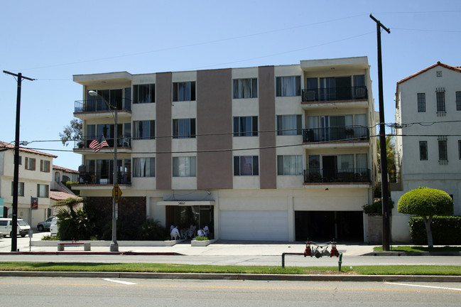 3810 E Ocean Blvd in Long Beach, CA - Building Photo - Building Photo