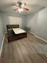 155 Redwood Dr in Quakertown, PA - Building Photo