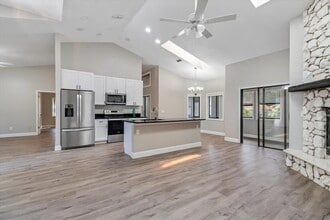 10 Falls Pl in Palm Coast, FL - Building Photo - Building Photo