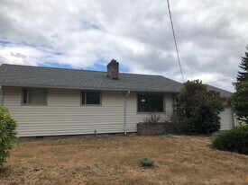 1235 Hall St SE in Lacey, WA - Building Photo