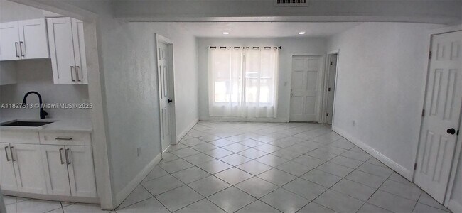 6332 Garfield St in Hollywood, FL - Building Photo - Building Photo