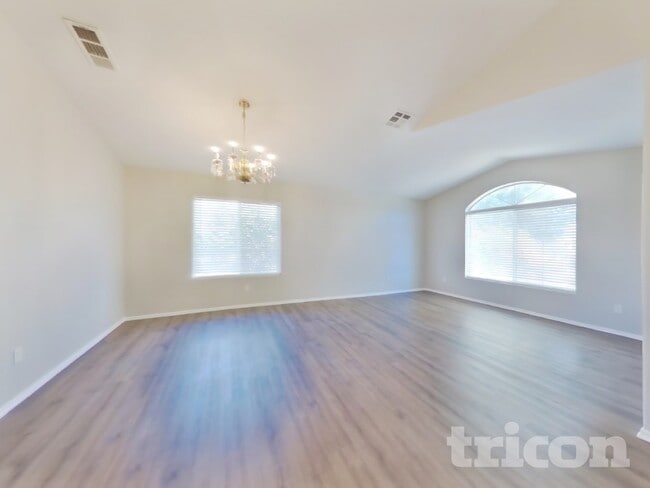 8962 Ironstone Ct in Hesperia, CA - Building Photo - Building Photo