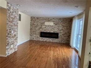 120 Hummingbird Way in West Henrietta, NY - Building Photo - Building Photo