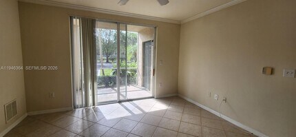 6505 Emerald Dunes Dr in West Palm Beach, FL - Foto de edificio - Building Photo