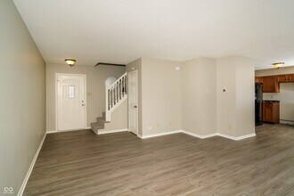 31 Snowflake Cir in Greenwood, IN - Building Photo - Building Photo