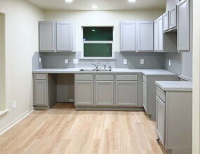 5203 Panay Park Dr in Houston, TX - Building Photo - Building Photo