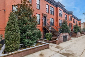 Lefferts Place Mews in Brooklyn, NY - Building Photo - Building Photo