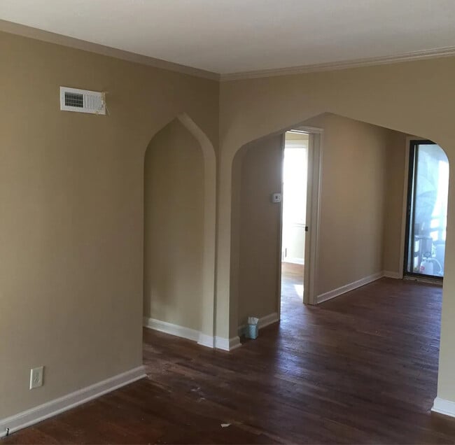 2208 W 48th St in Westwood, KS - Building Photo - Building Photo