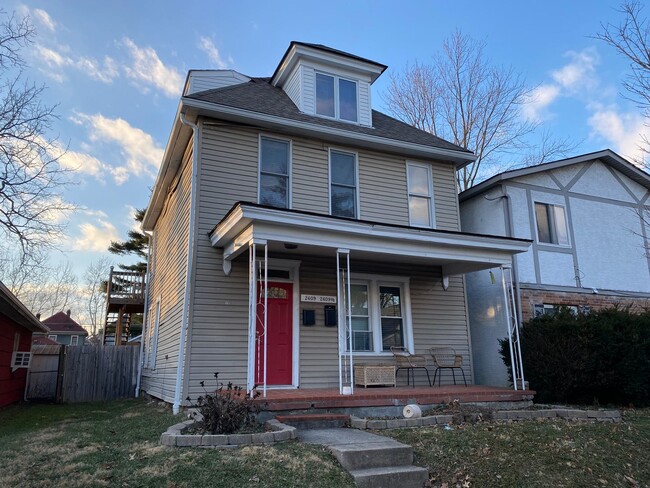 property at 2409 Glenmawr Ave