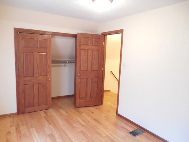 906 23rd St in Rockford, IL - Building Photo - Building Photo