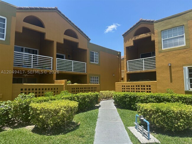 9741 Fontainebleau Blvd