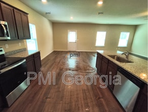 709 Plow Pt in Locust Grove, GA - Building Photo - Building Photo
