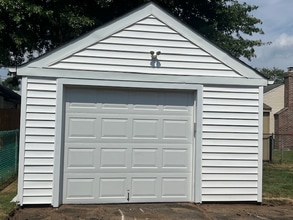22 Berkshire St in Woodbridge Township, NJ - Building Photo - Building Photo