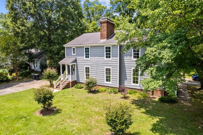 803 W Davis St in Burlington, NC - Building Photo - Building Photo