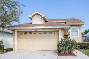 831 Cave Hollow Ln in Orlando, FL - Building Photo