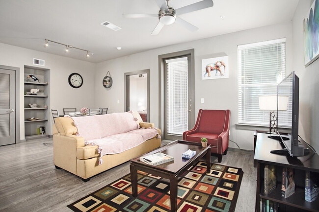 976 S Braeswood Blvd, Unit SI ID1359161P in Houston, TX - Foto de edificio - Building Photo