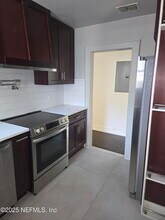 537 W 17th St in Jacksonville, FL - Building Photo - Building Photo