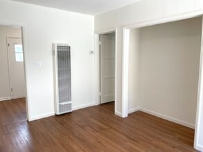 854-858 Penn St in El Segundo, CA - Foto de edificio - Building Photo