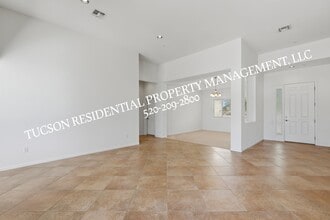 13245 N Booming Dr in Oro Valley, AZ - Building Photo - Building Photo