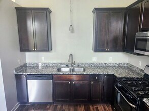 7874 Cottonwood Ln in West Des Moines, IA - Building Photo - Building Photo