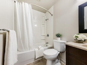 Mill Place Apartments in Orangeville, ON - Building Photo - Building Photo