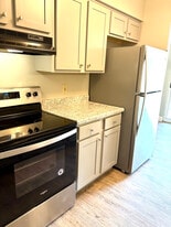 4026 N Illinois Ave in Peoria Heights, IL - Building Photo