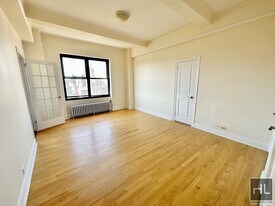 SECOND AVENUE, Unit 8C in New York, NY - Building Photo