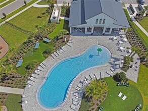 477 Waterford Dr in Lake Alfred, FL - Building Photo - Building Photo