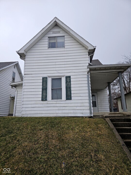 1944 Shelby St in Indianapolis, IN - Building Photo
