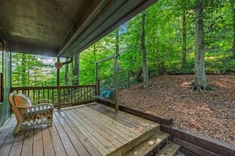 330 Melton Hill Dr in Clinton, TN - Building Photo - Building Photo