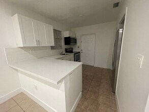 20500 SW 92nd Pl in Cutler Bay, FL - Building Photo - Building Photo