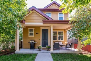 8152 E 29th Pl in Denver, CO - Building Photo