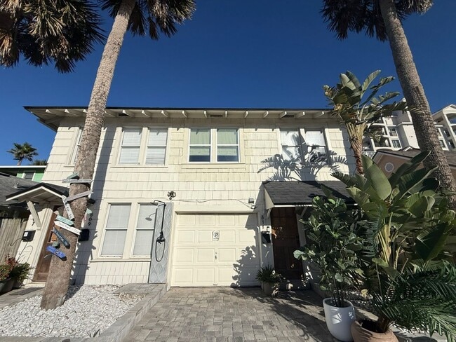 property at 811 2nd St S