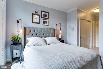 815 N Patrick St-Unit -205 in Alexandria, VA - Building Photo - Building Photo