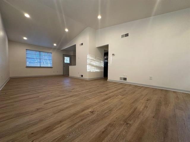 716 Timberlake Cir in Richardson, TX - Building Photo - Building Photo