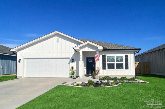 5730 Friesian Dr in Bellview, FL - Building Photo - Building Photo