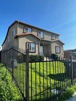 3988 Denker Ave, Unit Denker in Los Angeles, CA - Building Photo